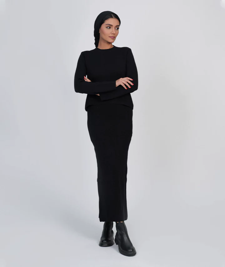 پلیور و دامن زنانه بافت لیانا با دامن چاک‌دار